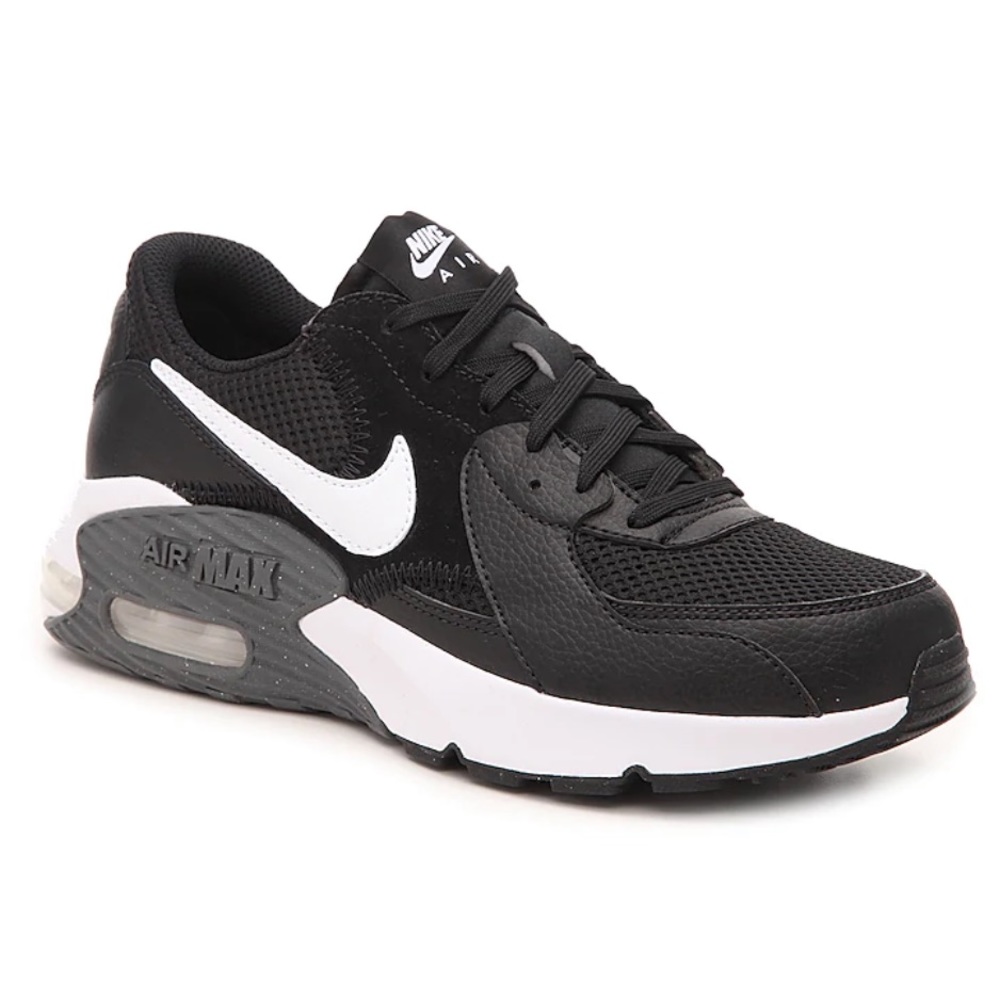 Nike air max excee sneaker in black/white
